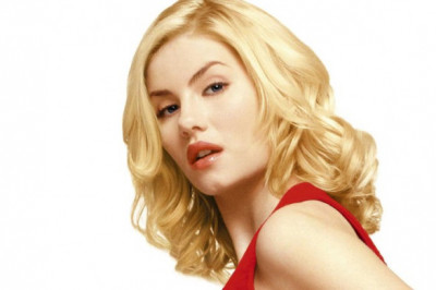 Соседка папу надувает