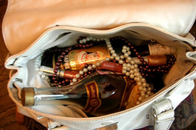 Жена для  брата