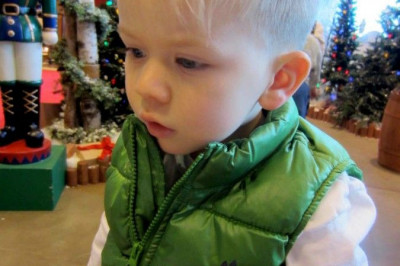 Реакция малыша на кульбит девочки 