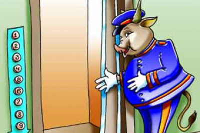 Лифт и приключения в кабинке