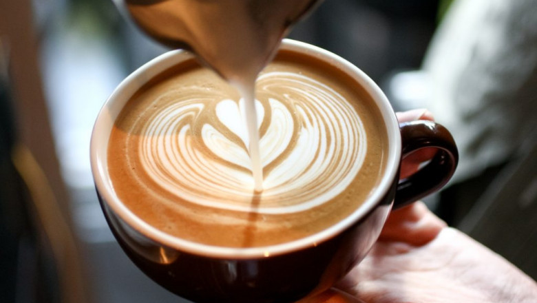 Кофе погорячее ?!