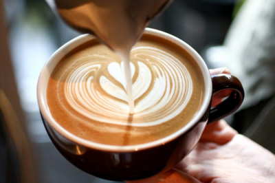 Кофе погорячее ?!