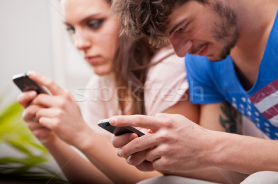 Ложь быстрее правды 