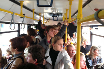 Час пик в трамвае