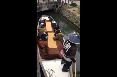 Своеобразие японских гондольеров 