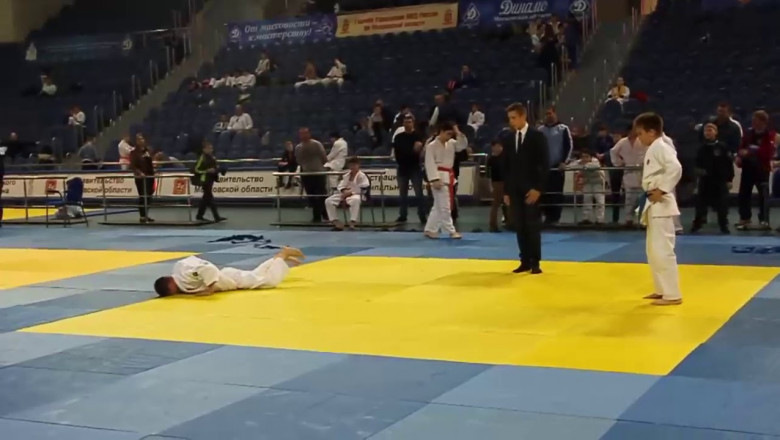 Обиделся ...