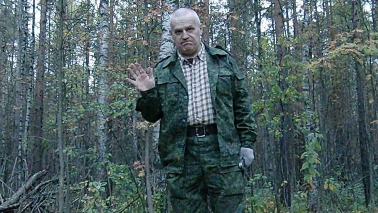 Профессионал по метанию ножей 