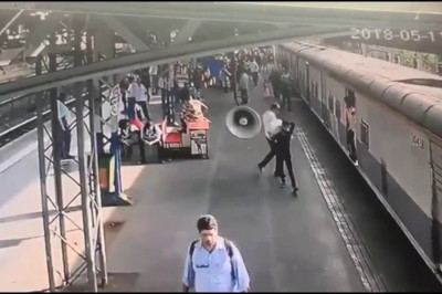 Военный спас девочку от гибели 