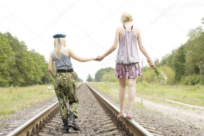 Подкрался незаметно 