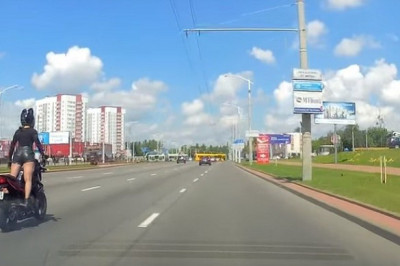 Шоу на мотоцикле 