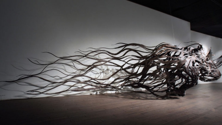 Металлические скульптуры движимые ветром 