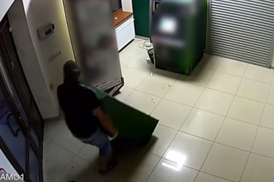 Кража платёжного терминала 