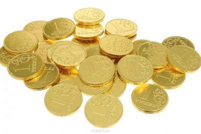 Инсталляция из монет 