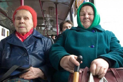 Когда в своём глазу и бревна не замечаешь ... 