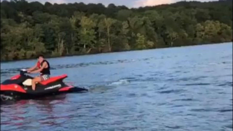 Полёт над водой 