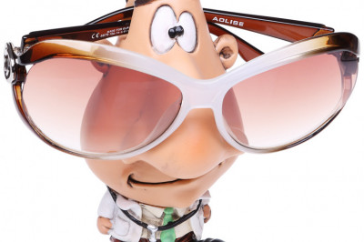 Когда заходил , ухо было ...